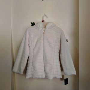 🥰 Cute Creme Hooded Faux Fur Coat